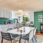 Naya - 500m From The Sea By Interhome Semesterbostad